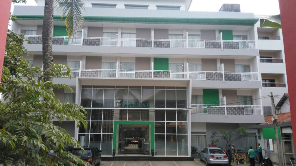Hotel-Emerald-Pangandaran