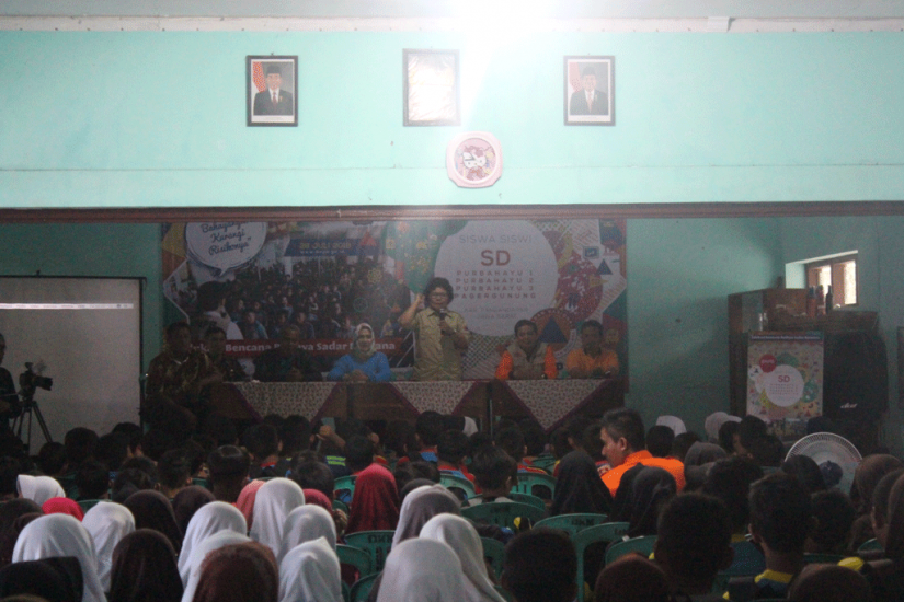 Kepala dinas Pemadam Kebakaran dan Kabid Humas BNPB