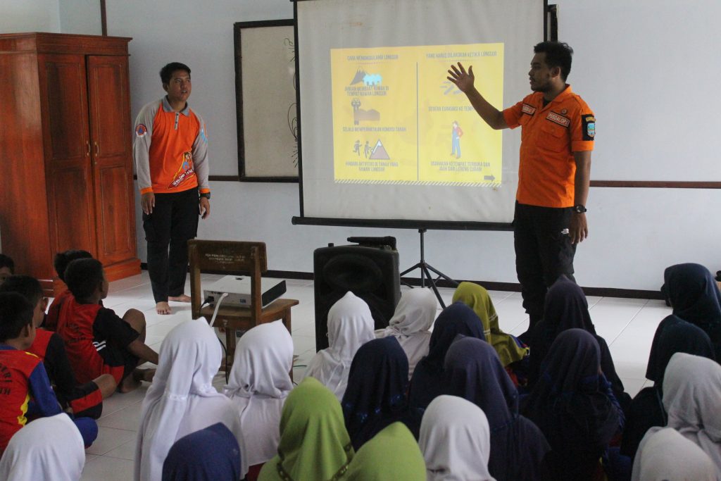 Sesi Penyampaian Materi Kebencanaan